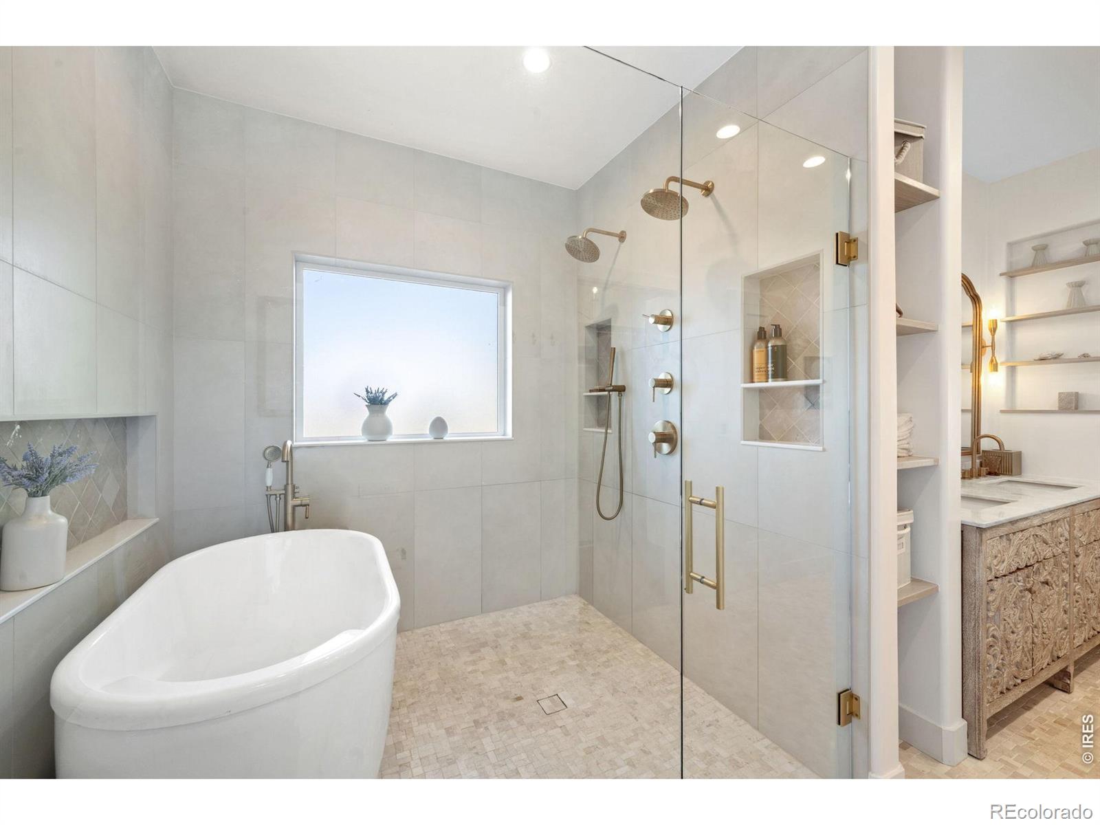 MLS Image #16 for 13770  davis lane,longmont, Colorado