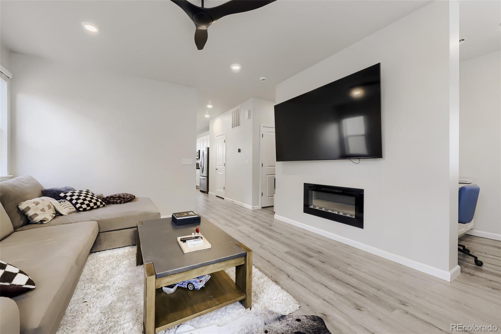 MLS Image #6 for 463  interlocken boulevard,broomfield, Colorado