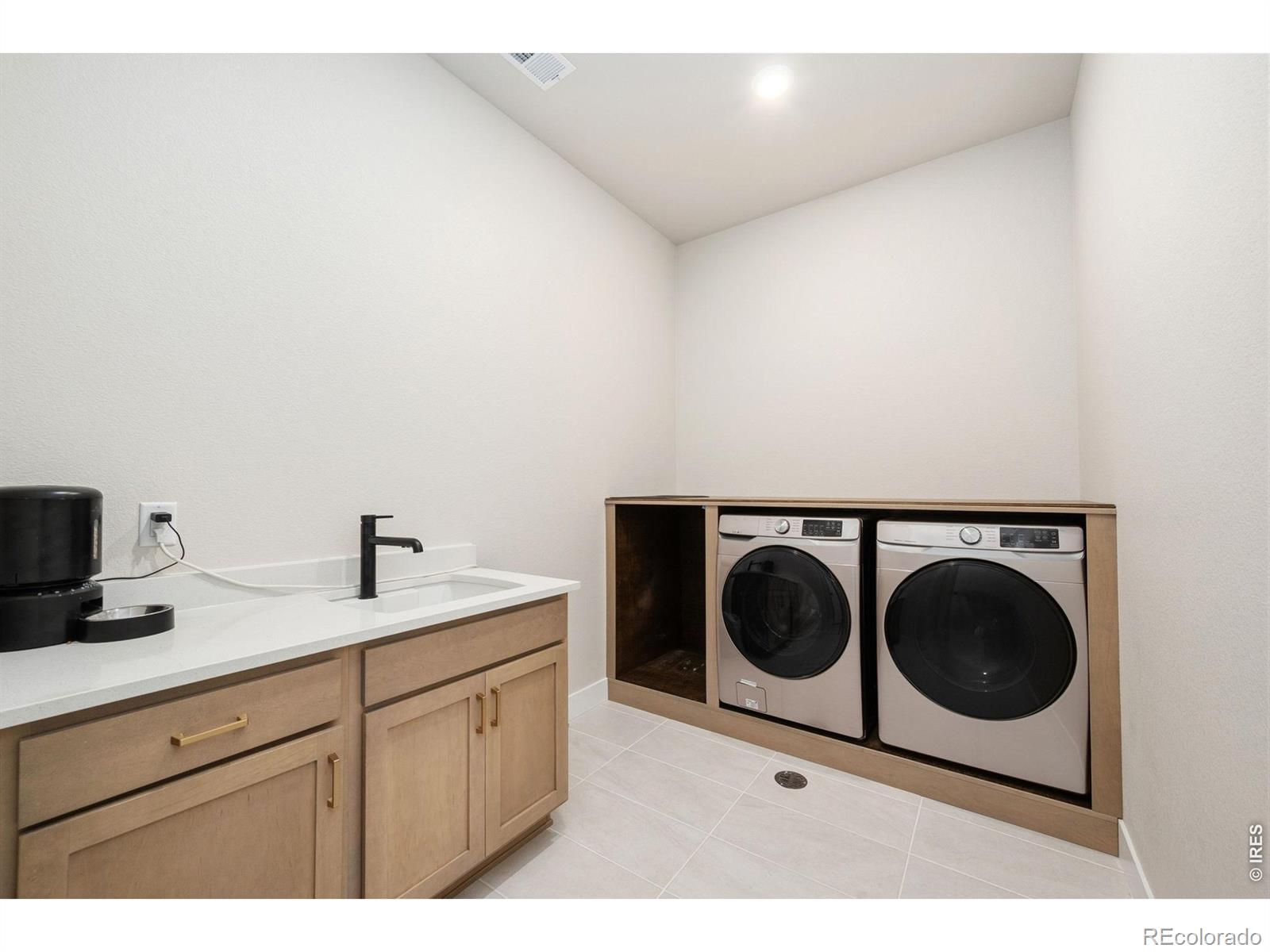 MLS Image #18 for 1780  barefoot drive,windsor, Colorado