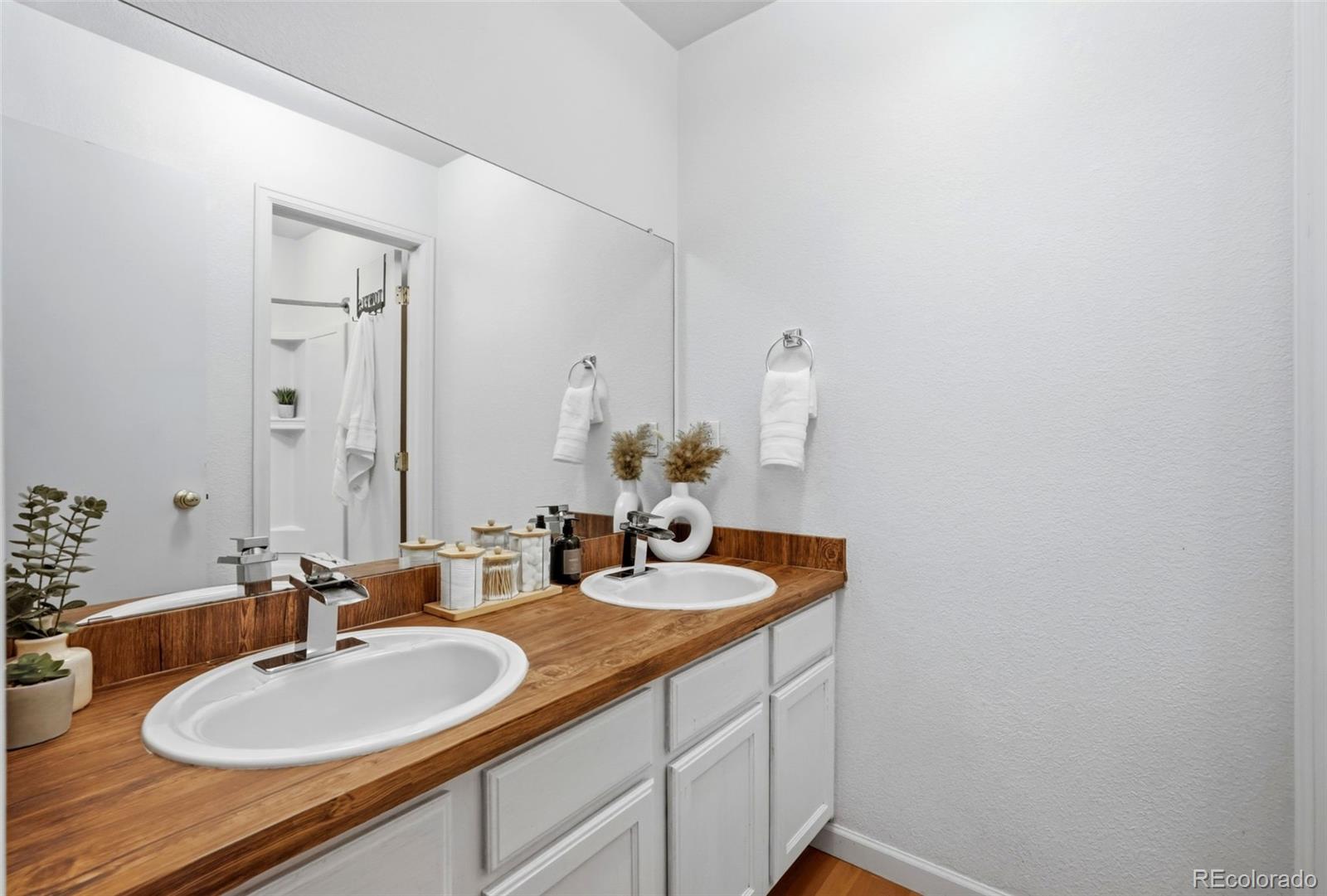 MLS Image #22 for 2785  quarterland street,strasburg, Colorado