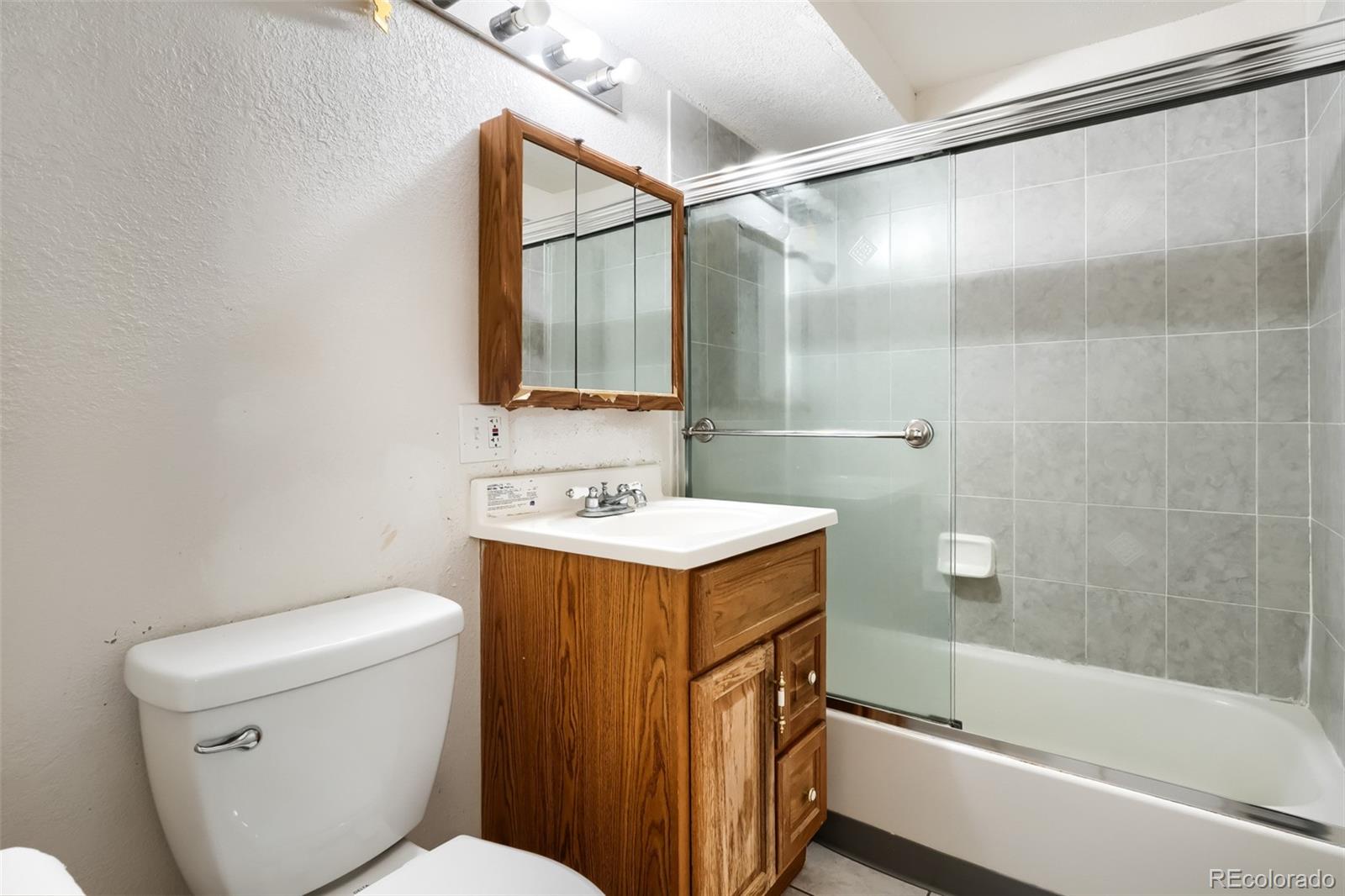 MLS Image #11 for 2747 s quay way,denver, Colorado