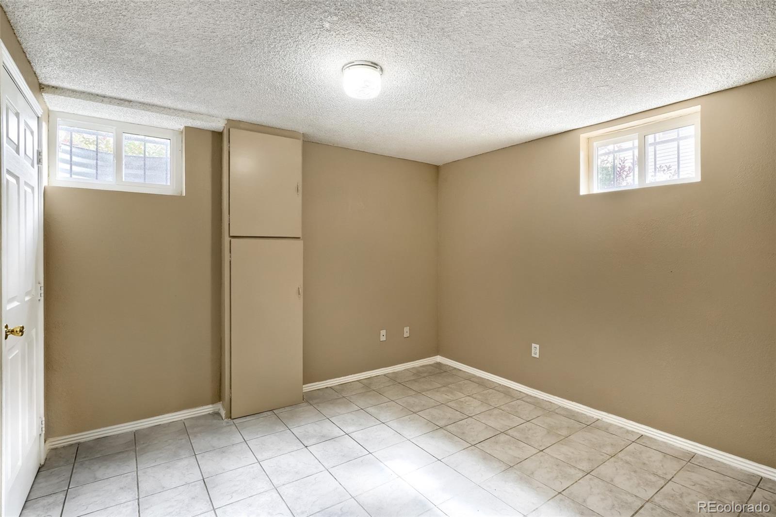 MLS Image #8 for 2747 s quay way,denver, Colorado