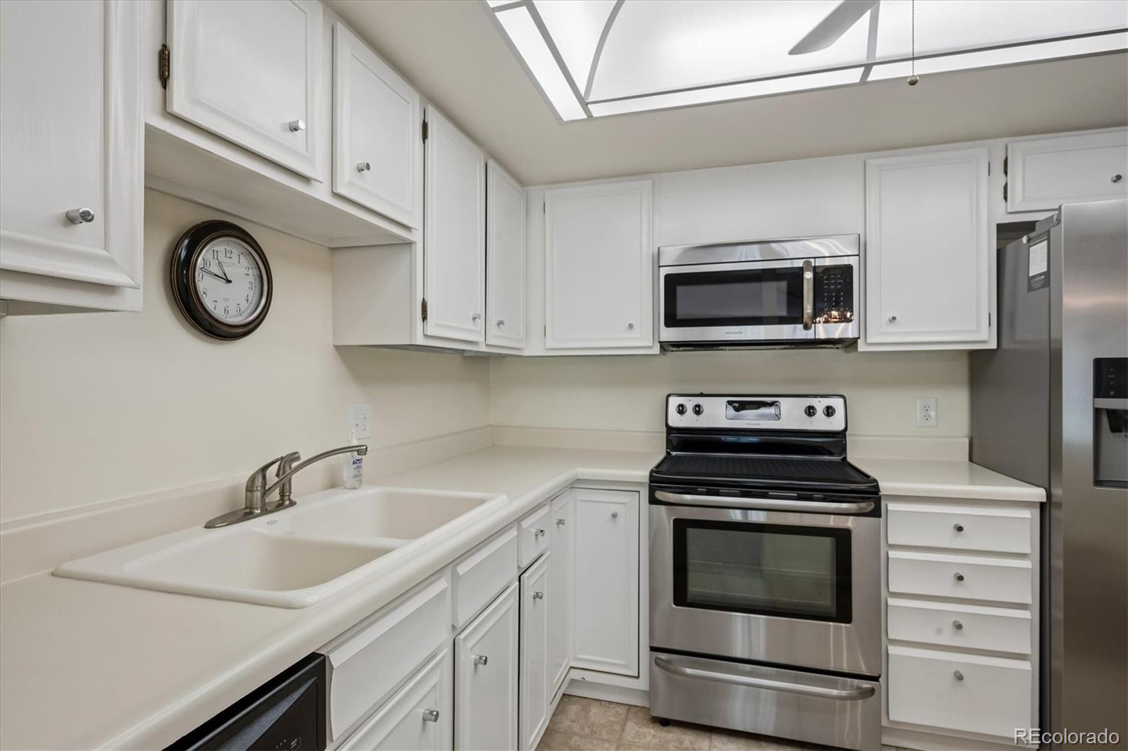 MLS Image #9 for 14000 e linvale place,aurora, Colorado