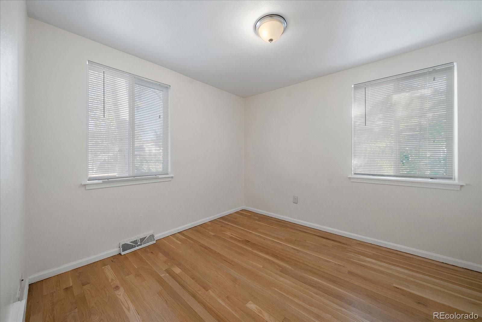 MLS Image #10 for 3040  grape street,denver, Colorado