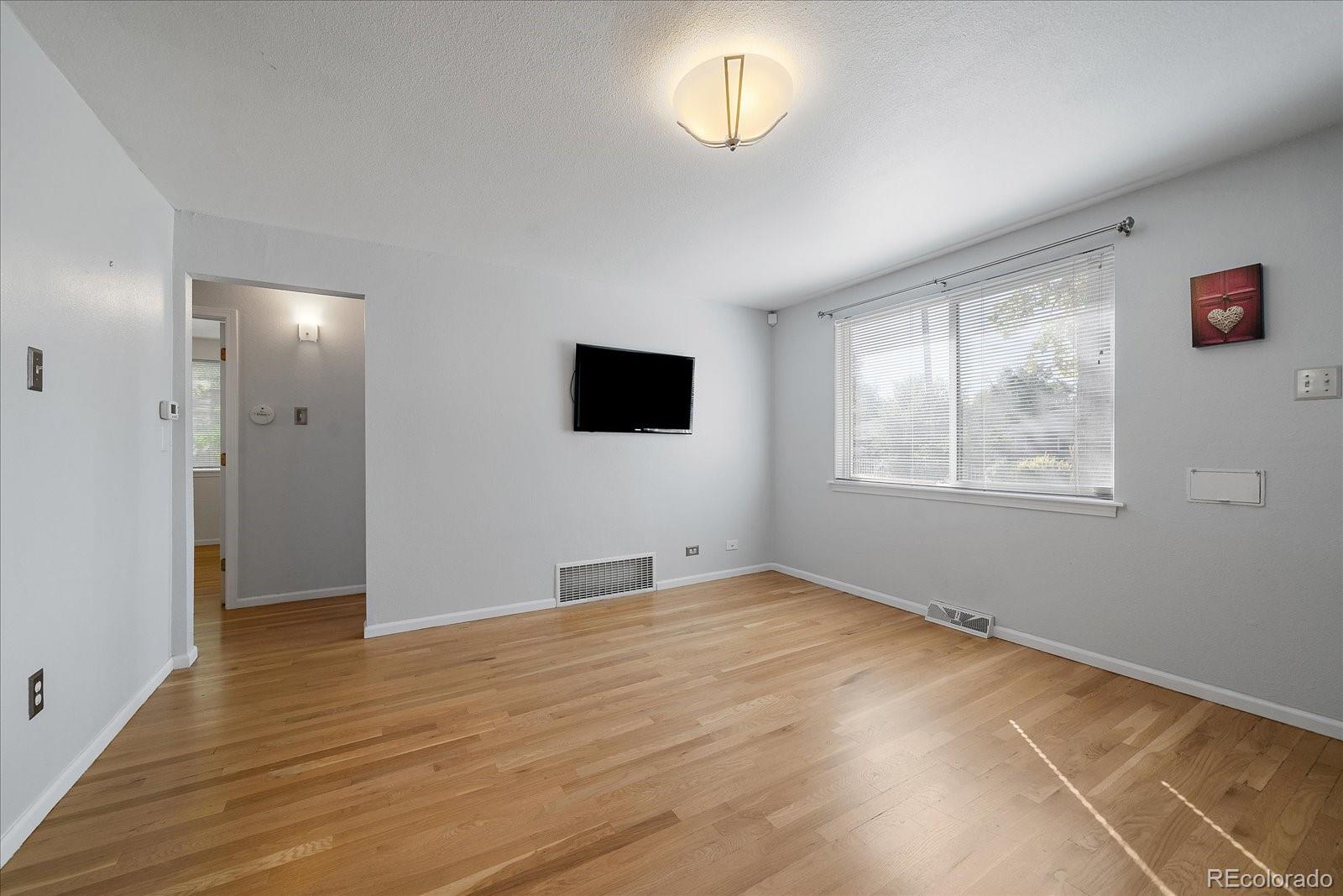 MLS Image #3 for 3040  grape street,denver, Colorado