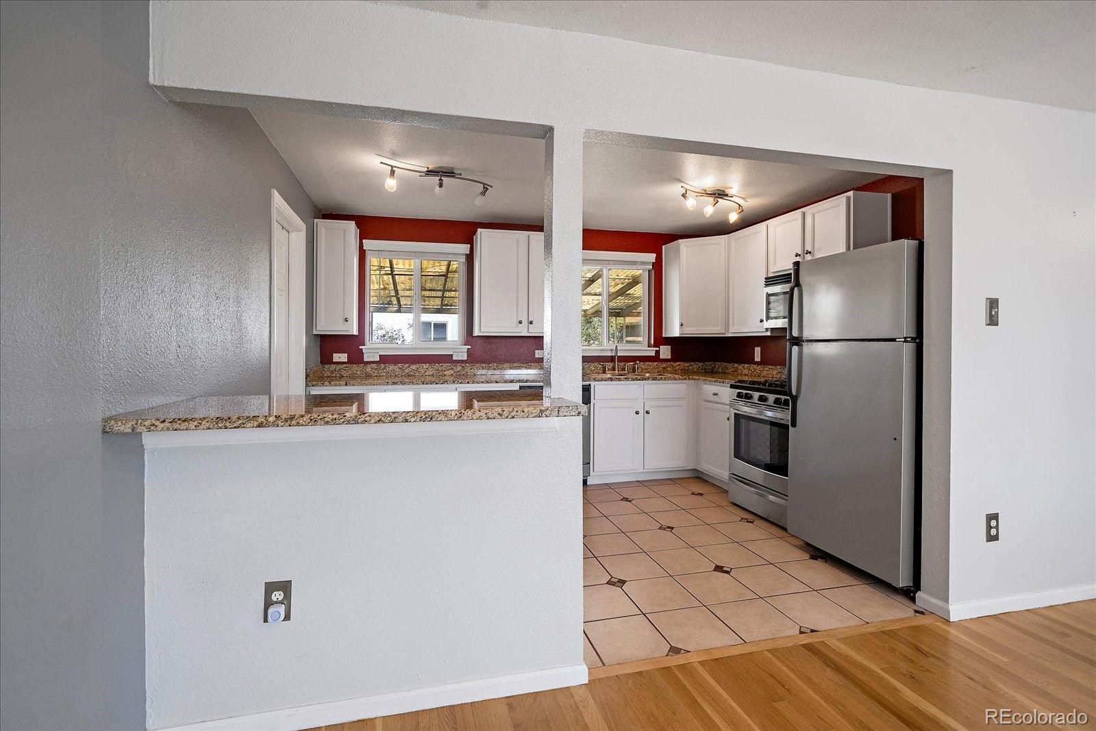 MLS Image #6 for 3040  grape street,denver, Colorado