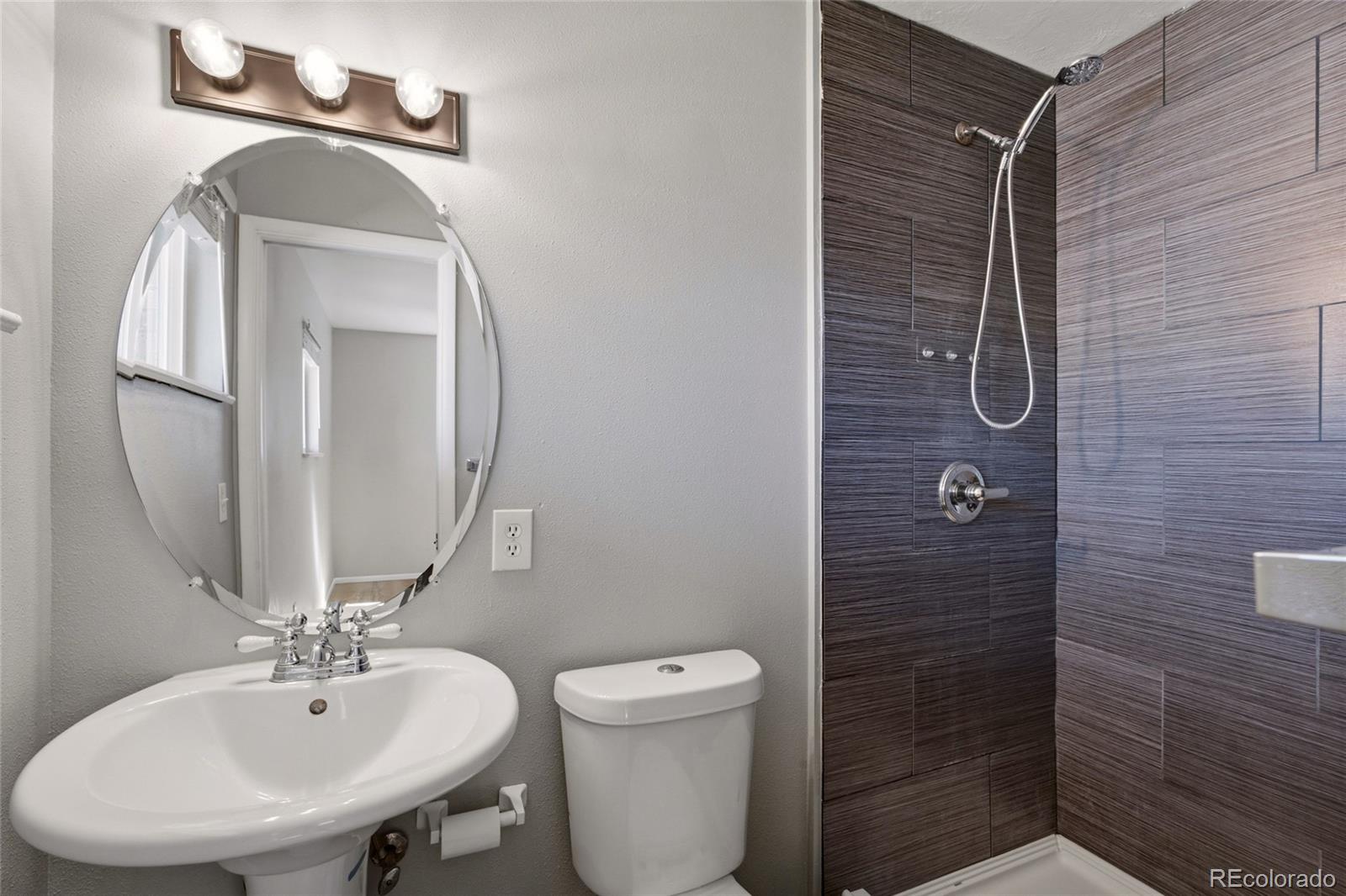 MLS Image #13 for 1080  el paso boulevard,denver, Colorado