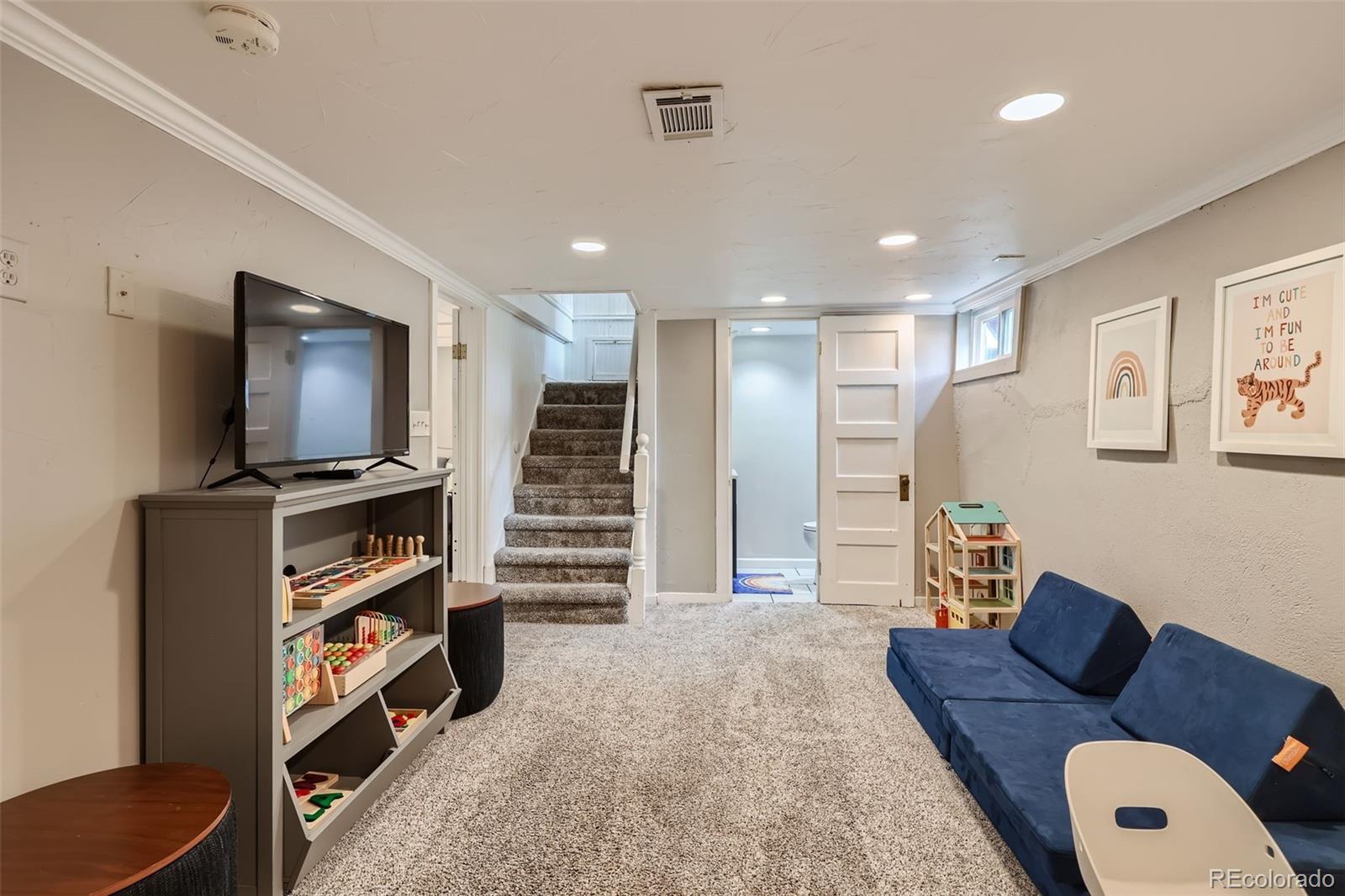 MLS Image #18 for 4353 s logan street,englewood, Colorado