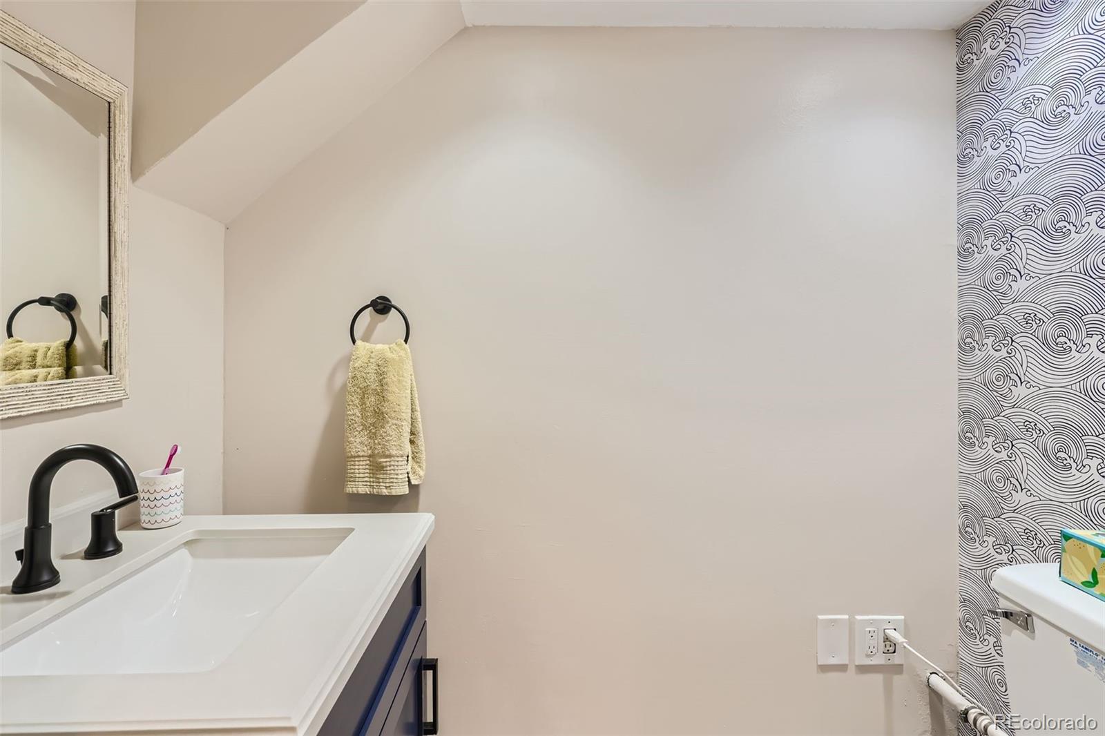 MLS Image #20 for 4353 s logan street,englewood, Colorado
