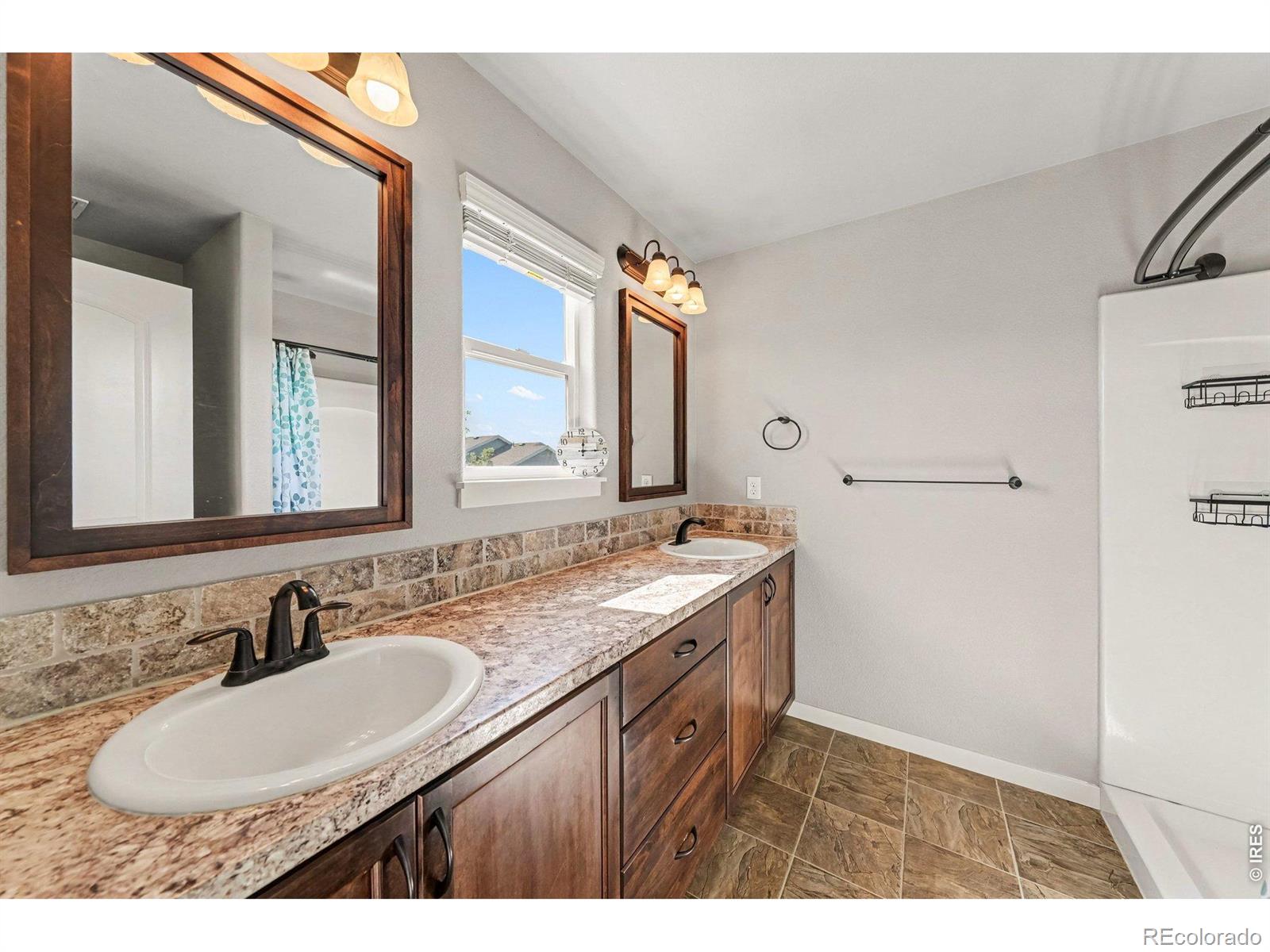 MLS Image #15 for 302  11th avenue,wiggins, Colorado