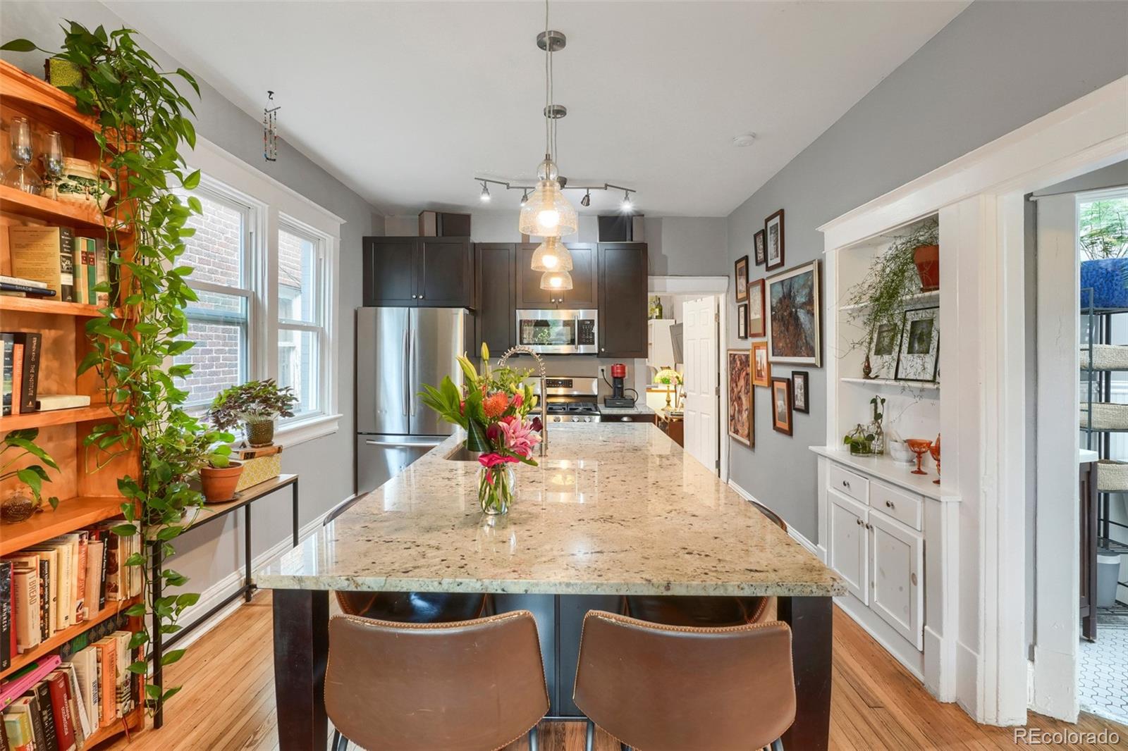 MLS Image #7 for 3108 n high street,denver, Colorado