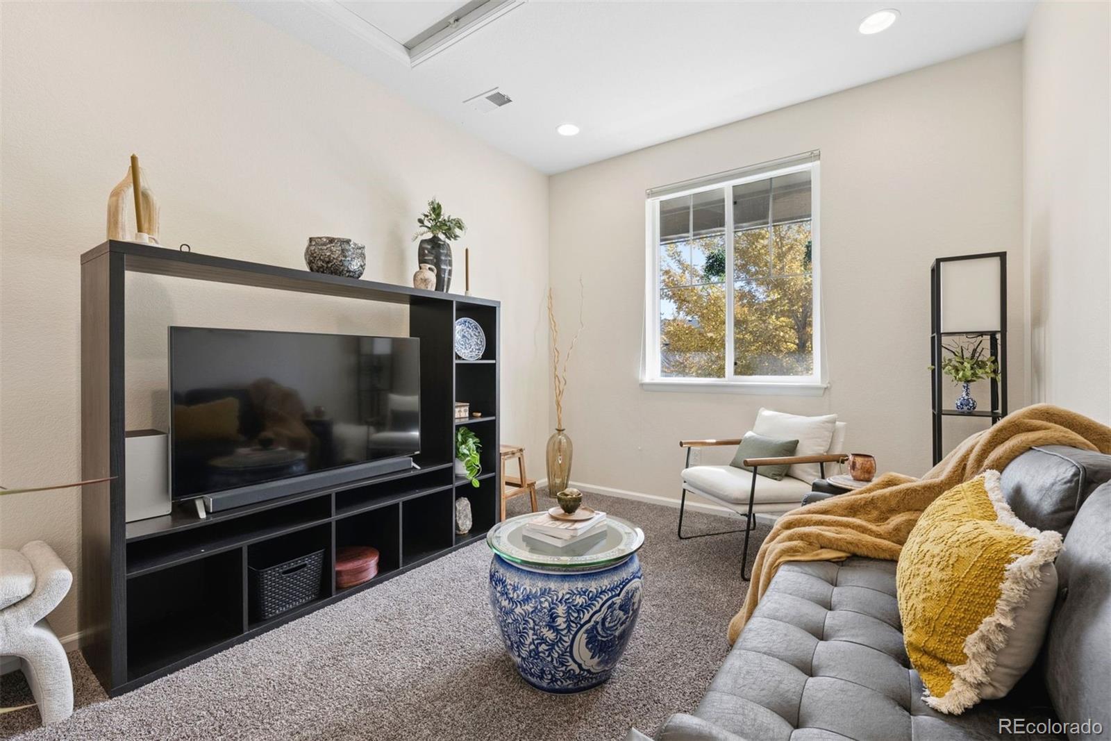 MLS Image #11 for 10525  boston street,commerce city, Colorado