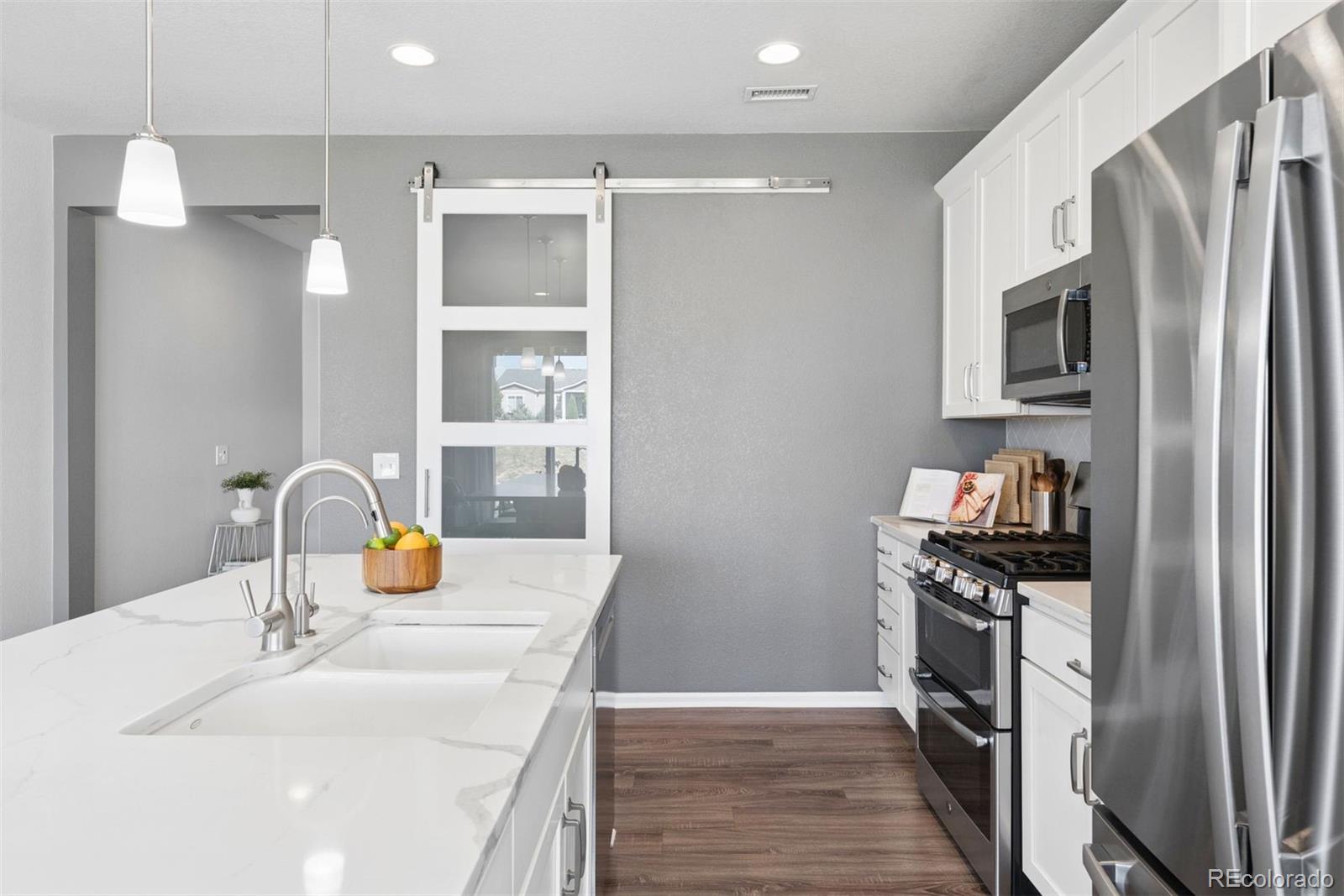 MLS Image #3 for 10525  boston street,commerce city, Colorado