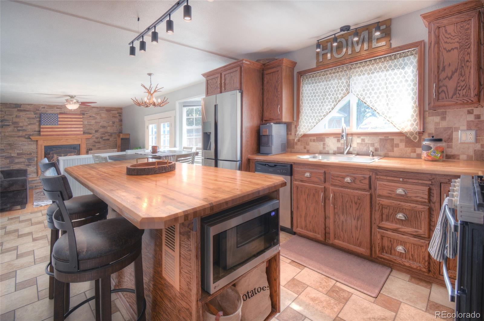 MLS Image #6 for 2955  rhapsody drive,colorado springs, Colorado