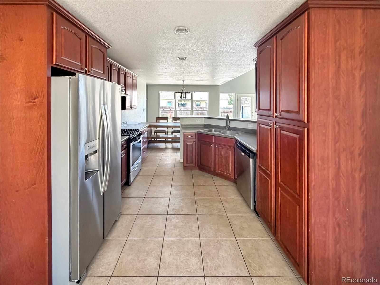 MLS Image #14 for 916  duke drive,alamosa, Colorado