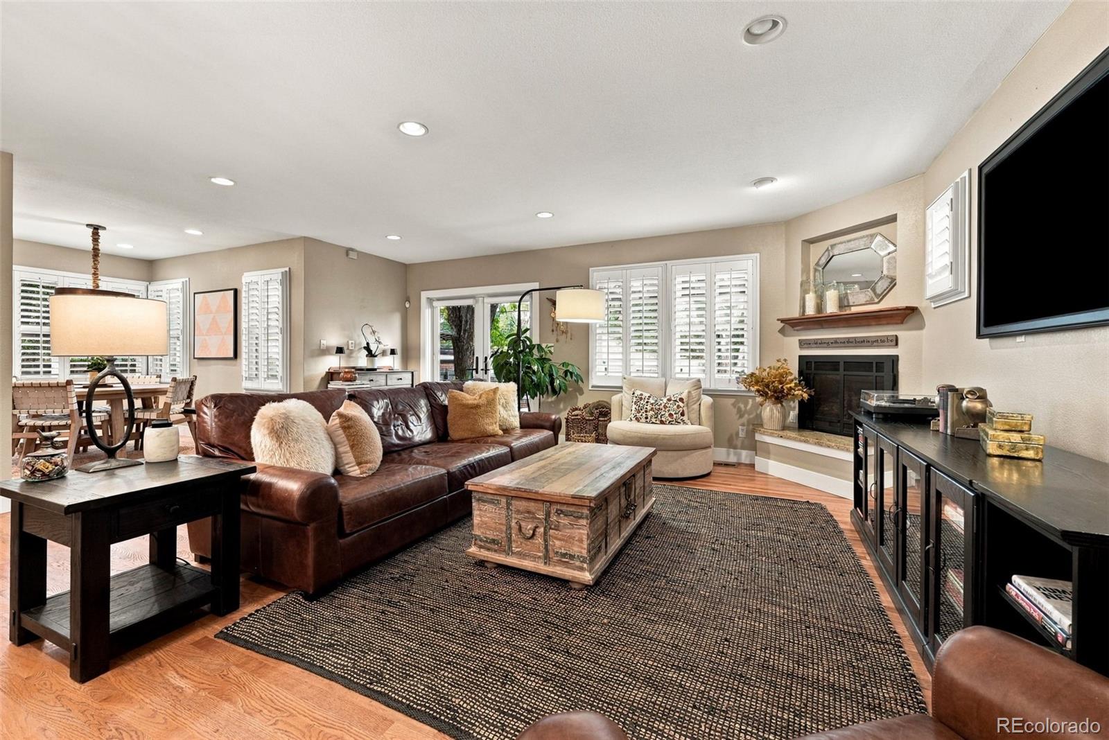 MLS Image #5 for 1781 s corona street,denver, Colorado