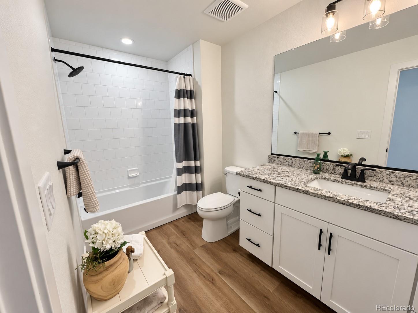 MLS Image #31 for 5250 n denali boulevard,aurora, Colorado