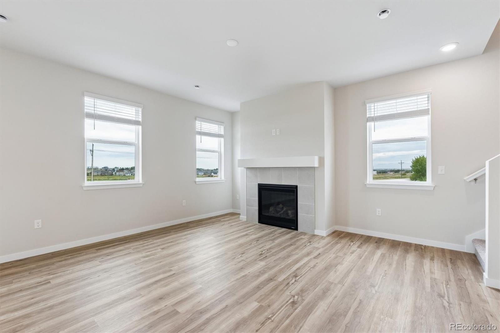 MLS Image #4 for 212  amy avenue,fort lupton, Colorado