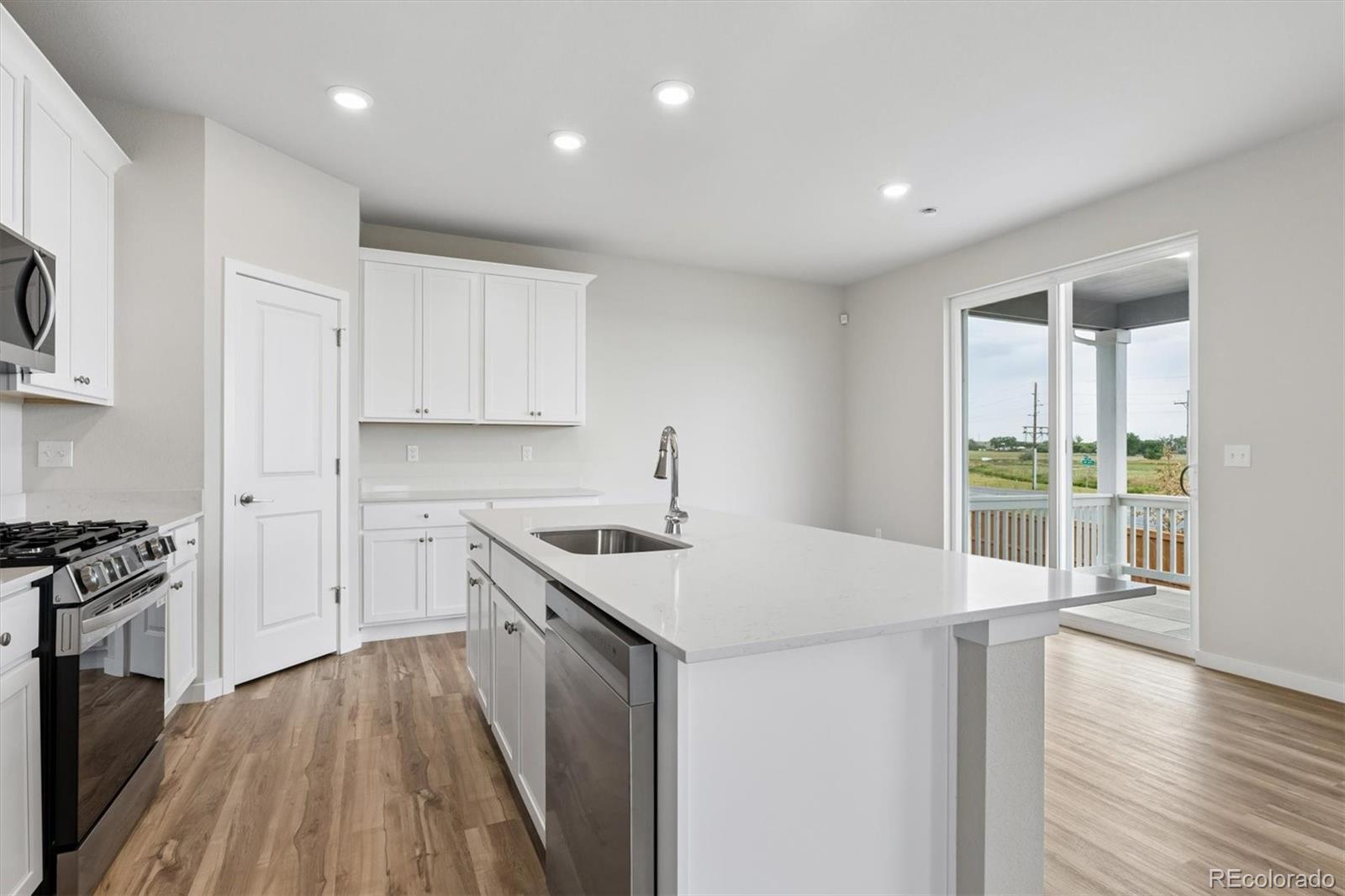 MLS Image #7 for 212  amy avenue,fort lupton, Colorado