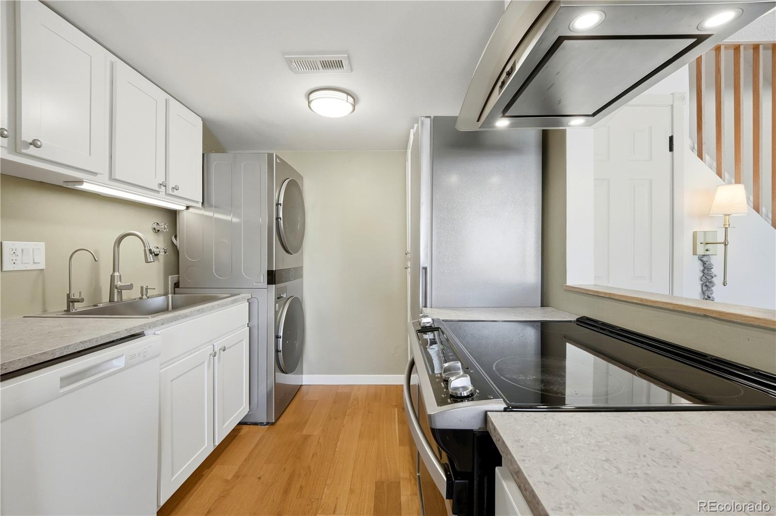 MLS Image #12 for 3354 s flower street 38,lakewood, Colorado