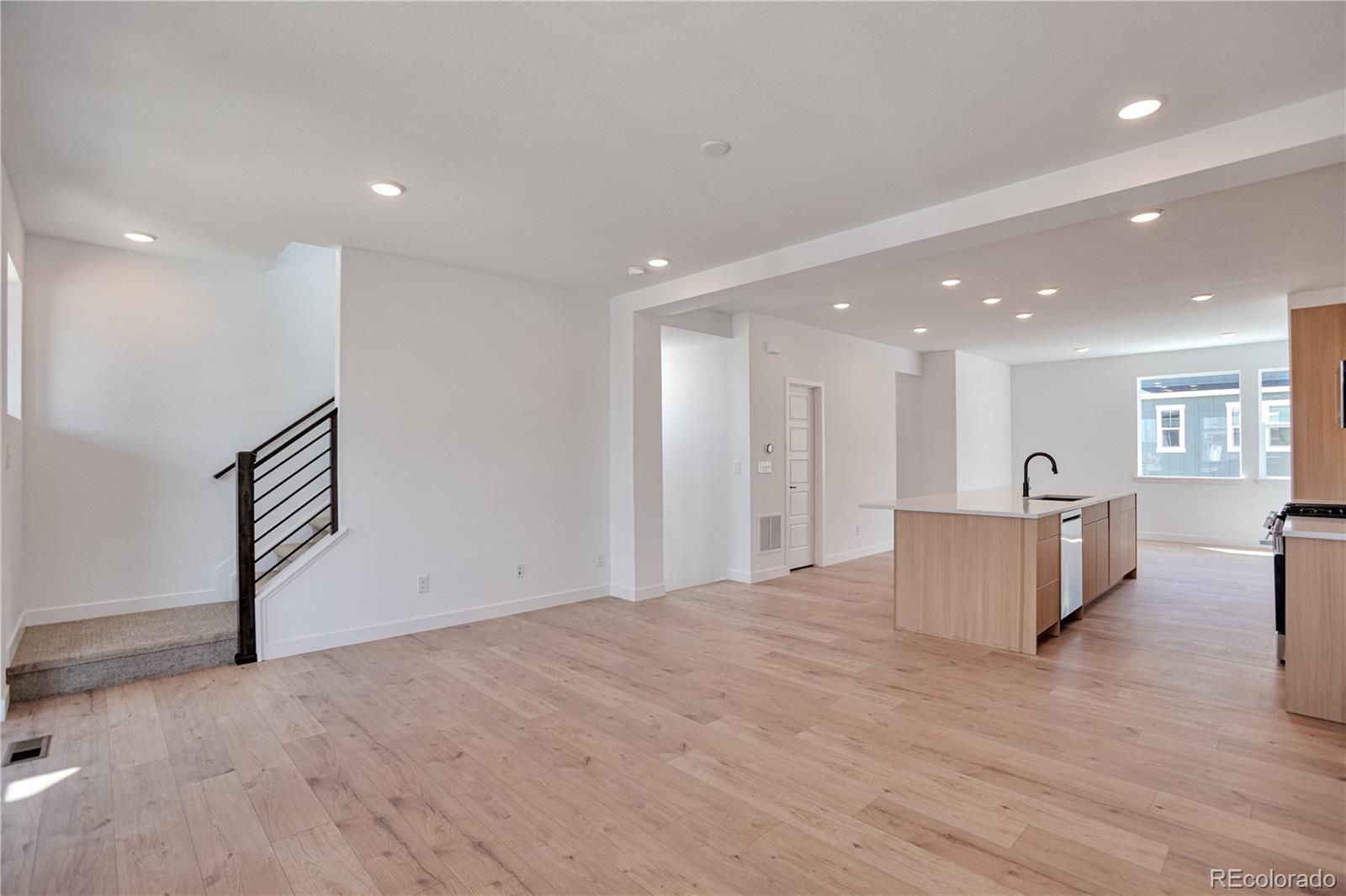 MLS Image #7 for 14508  saint place,morrison, Colorado