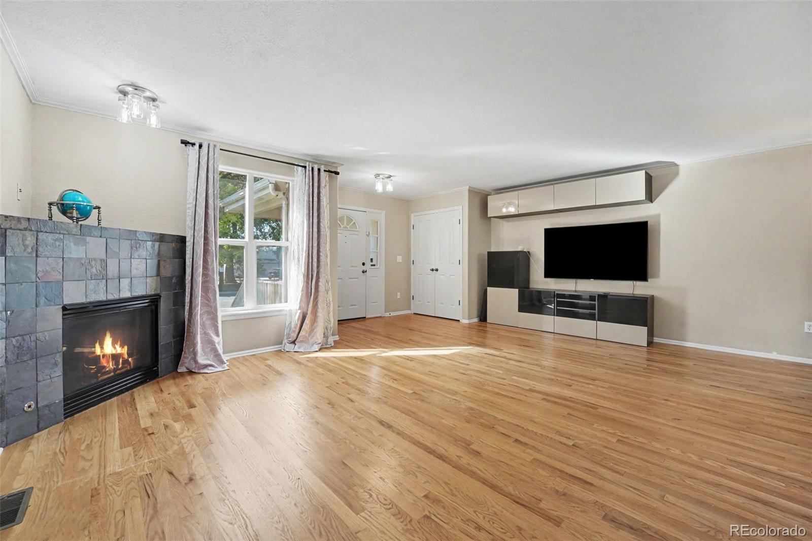 MLS Image #4 for 1668 s dayton street,aurora, Colorado
