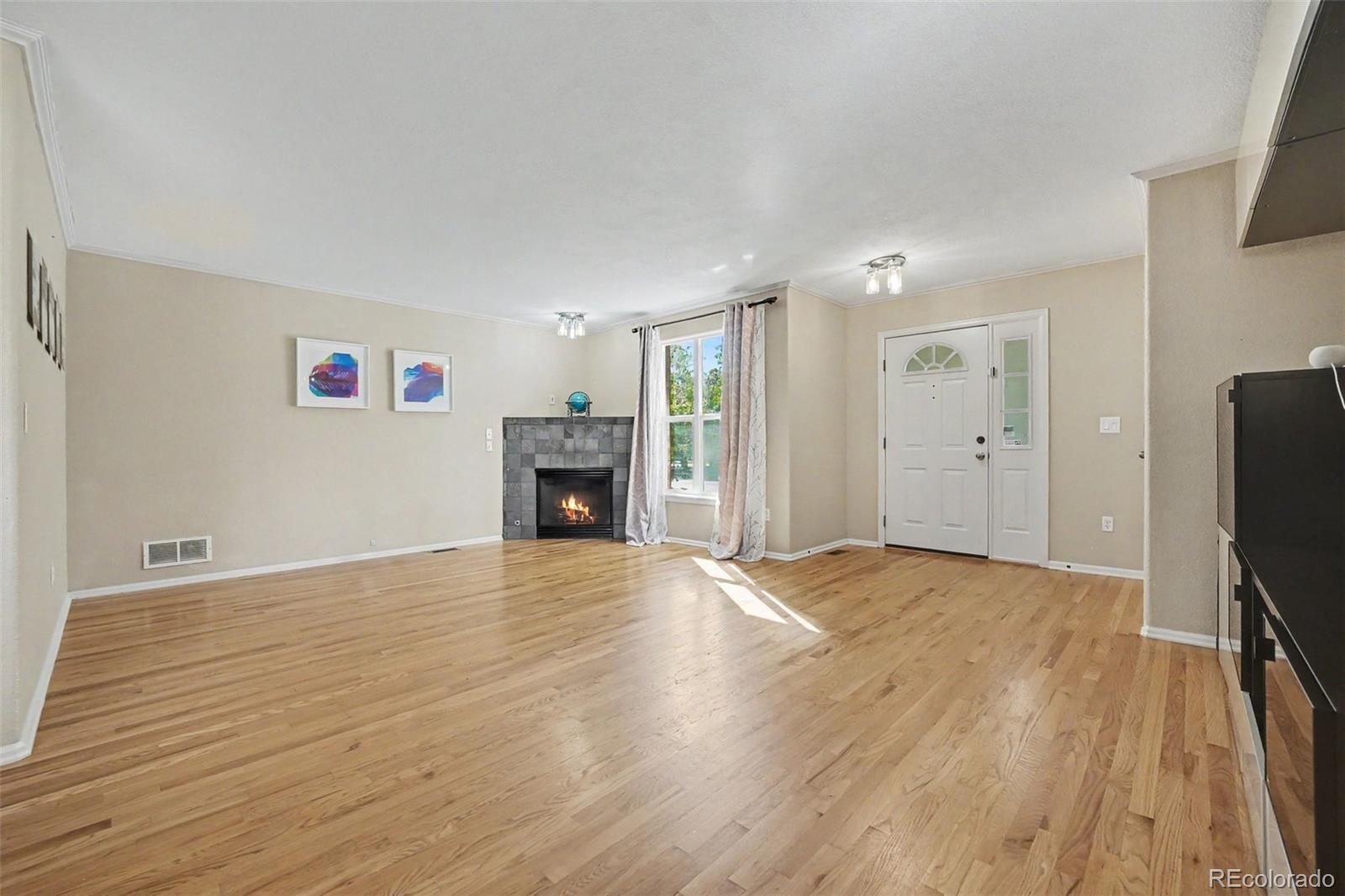 MLS Image #5 for 1668 s dayton street,aurora, Colorado