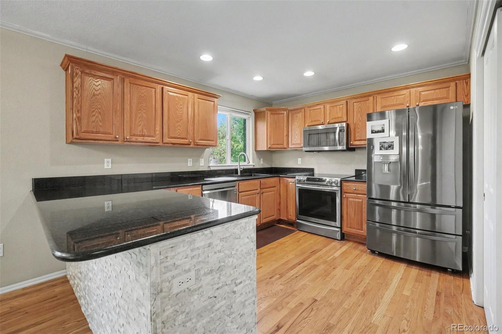 MLS Image #7 for 1668 s dayton street,aurora, Colorado