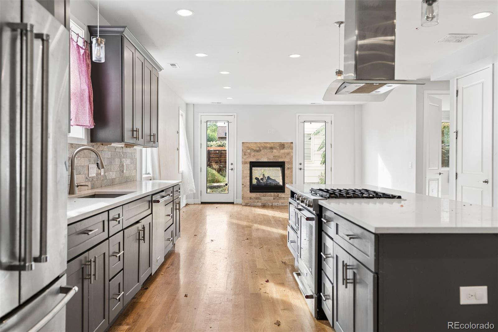 MLS Image #3 for 4983  vallejo street,denver, Colorado
