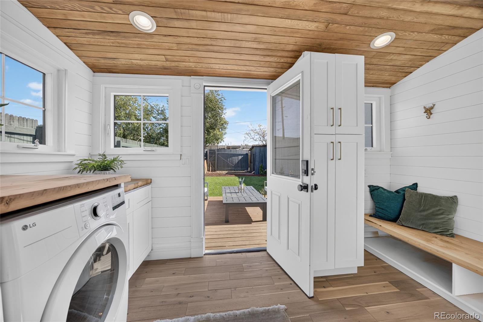MLS Image #12 for 1422 s cherokee street,denver, Colorado