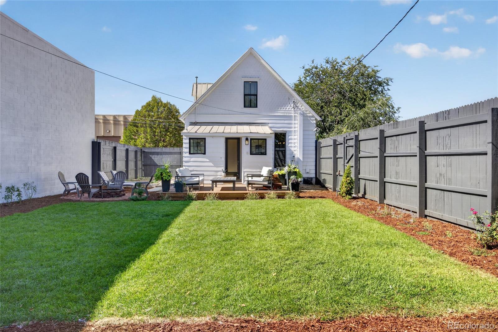 MLS Image #19 for 1422 s cherokee street,denver, Colorado