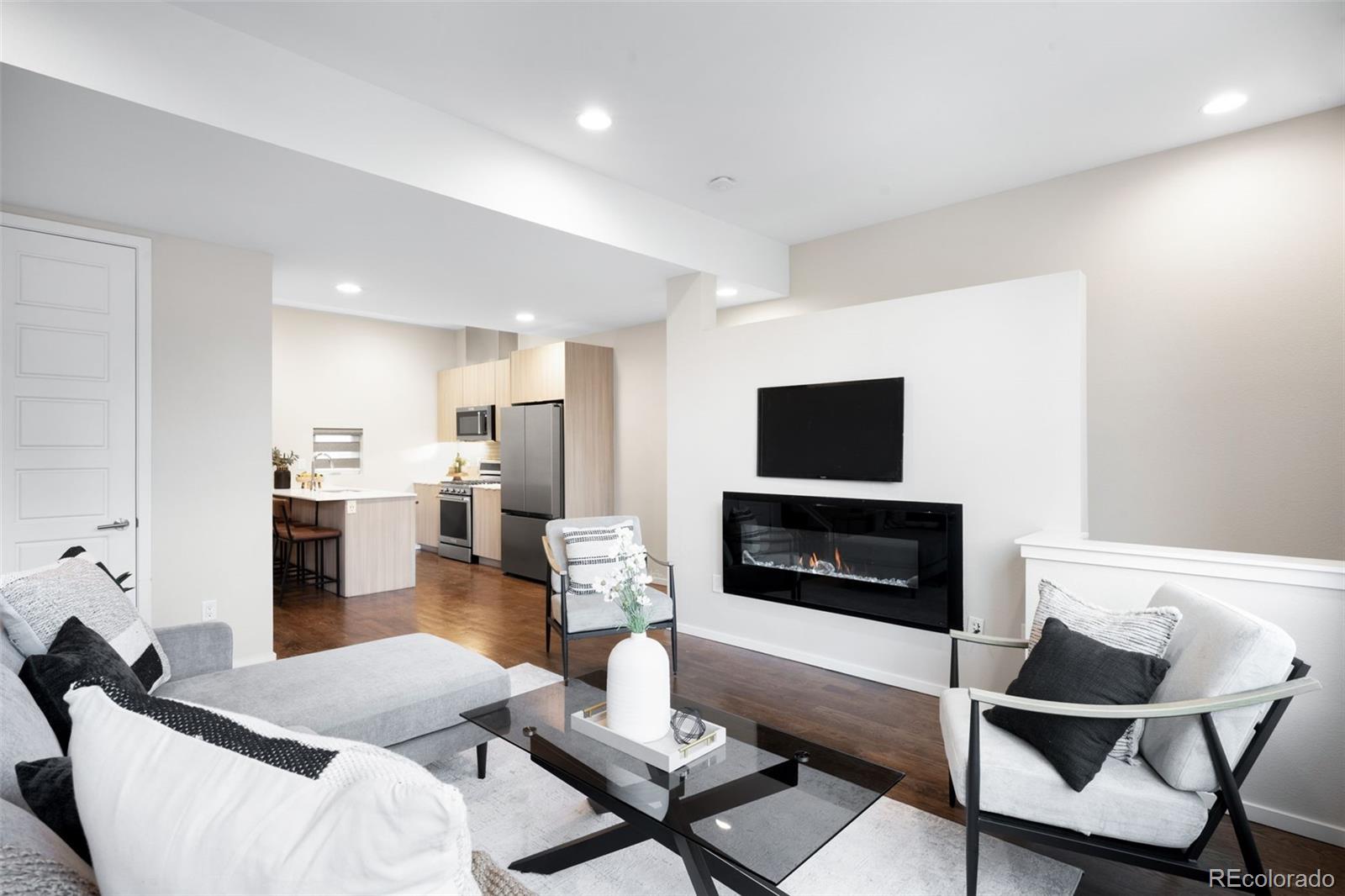 MLS Image #5 for 2948 w 33rd avenue ,denver, Colorado