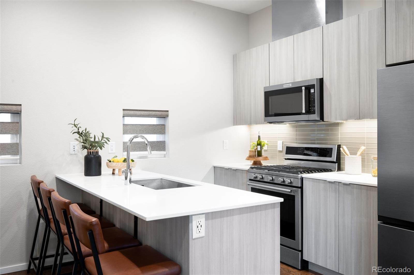 MLS Image #8 for 2948 w 33rd avenue ,denver, Colorado