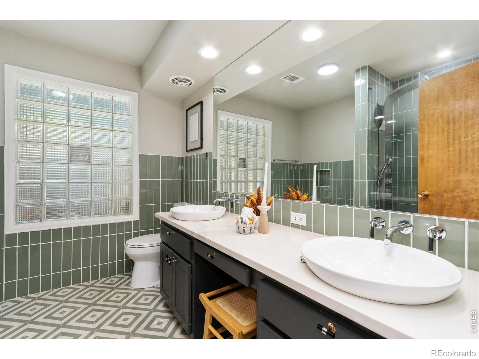 MLS Image #16 for 300  yale way,fort collins, Colorado