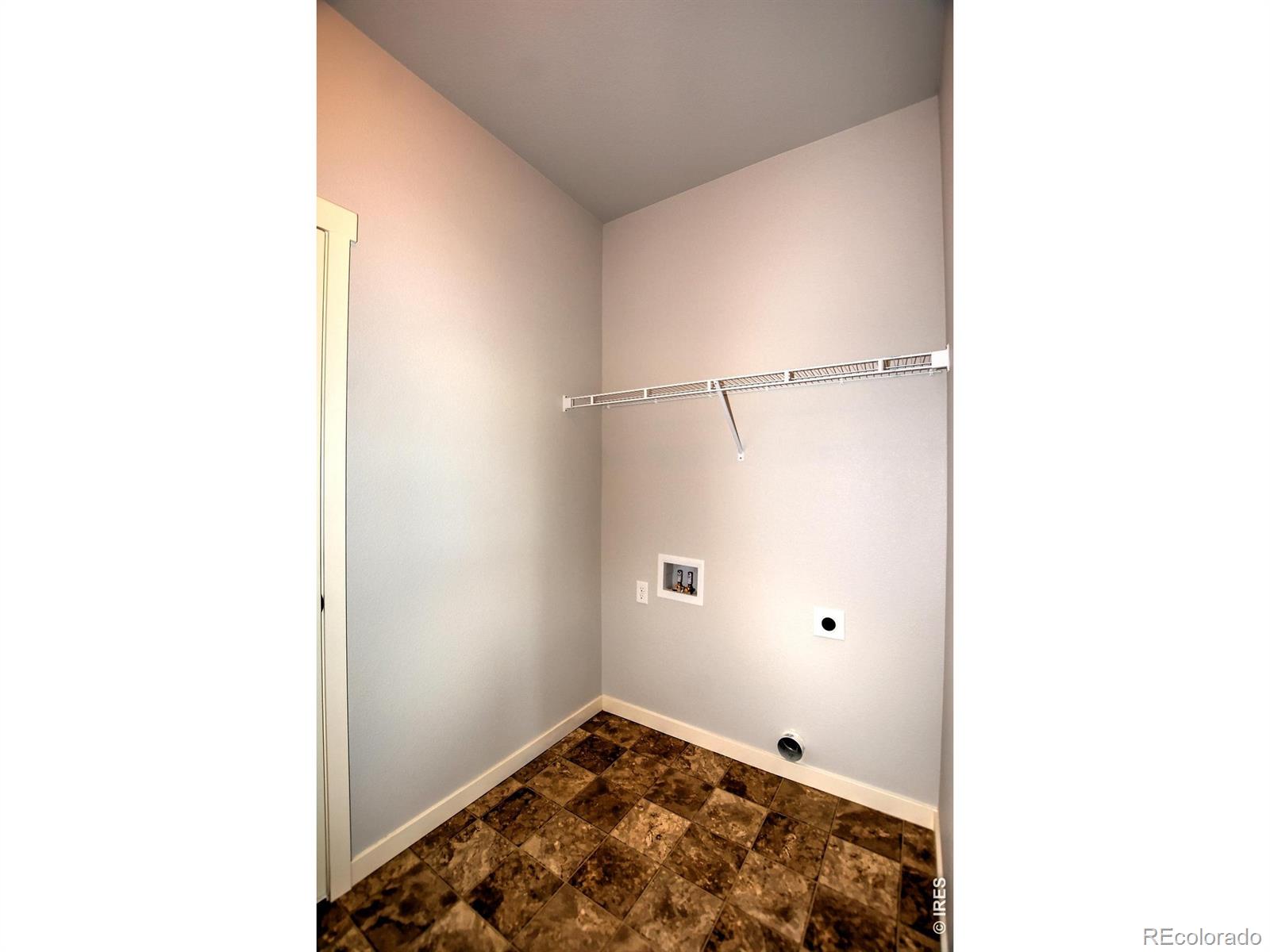 MLS Image #10 for 1157  bitterroot court,johnstown, Colorado