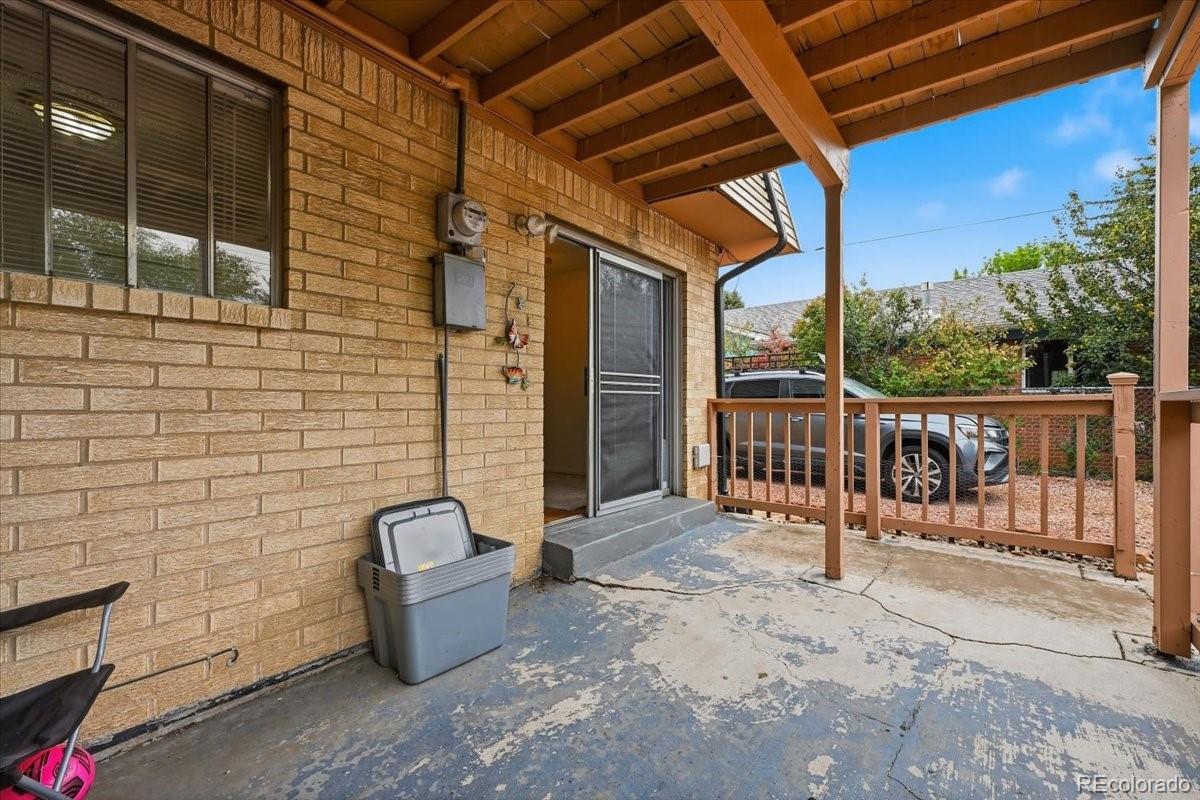 MLS Image #15 for 724-726  pioneer lane,colorado springs, Colorado