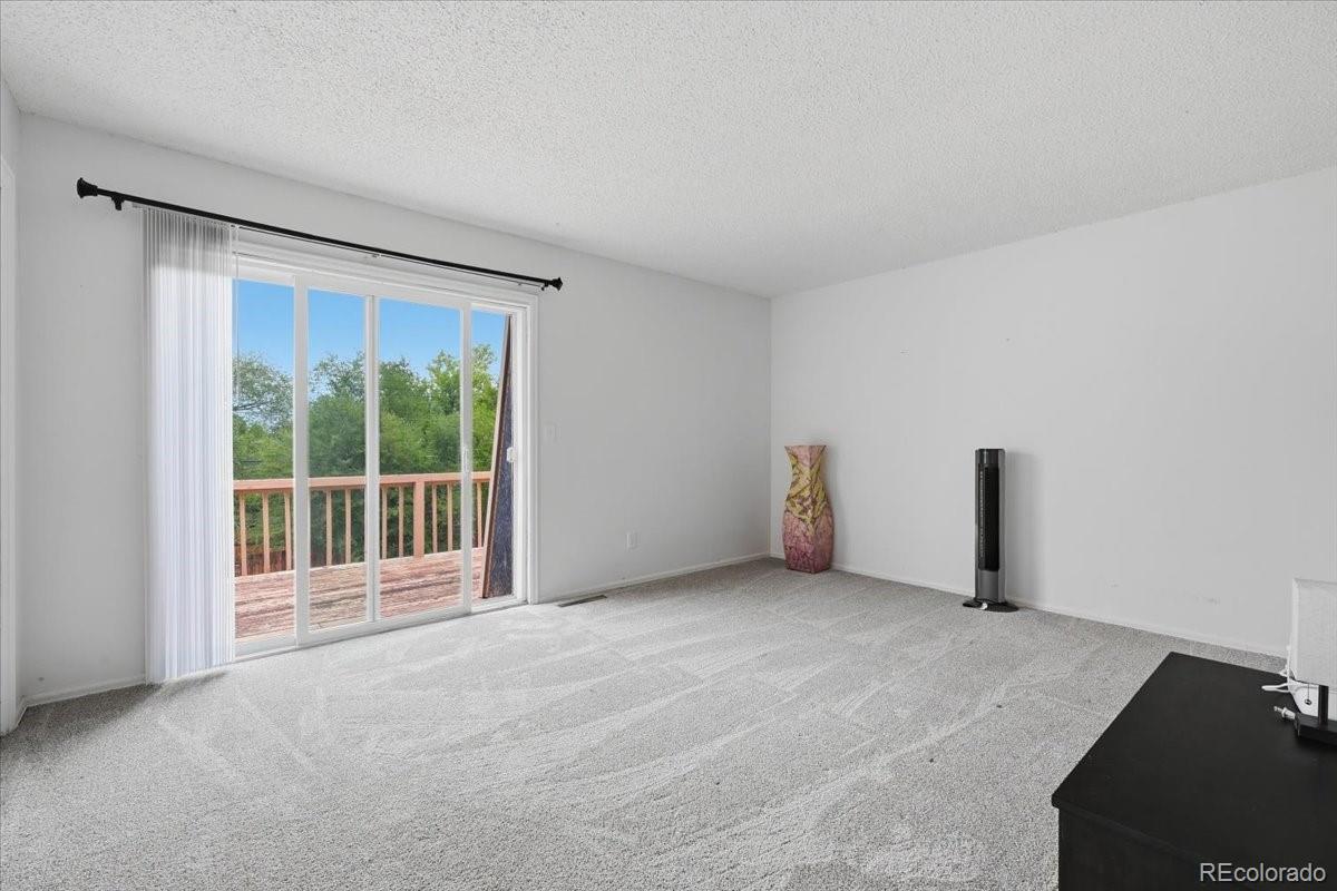MLS Image #17 for 724-726  pioneer lane,colorado springs, Colorado