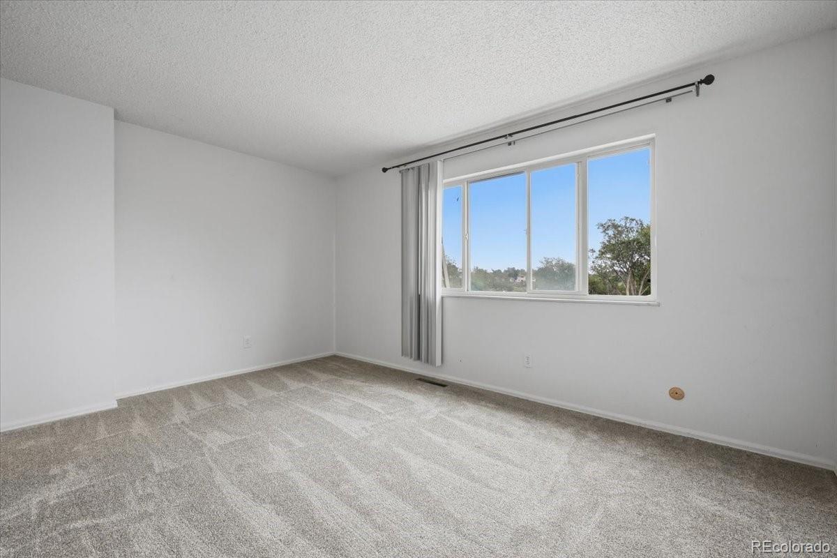 MLS Image #21 for 724-726  pioneer lane,colorado springs, Colorado