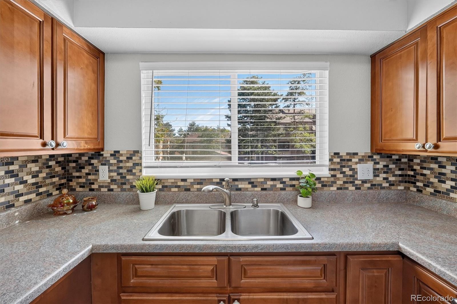 MLS Image #15 for 418  wright street,lakewood, Colorado