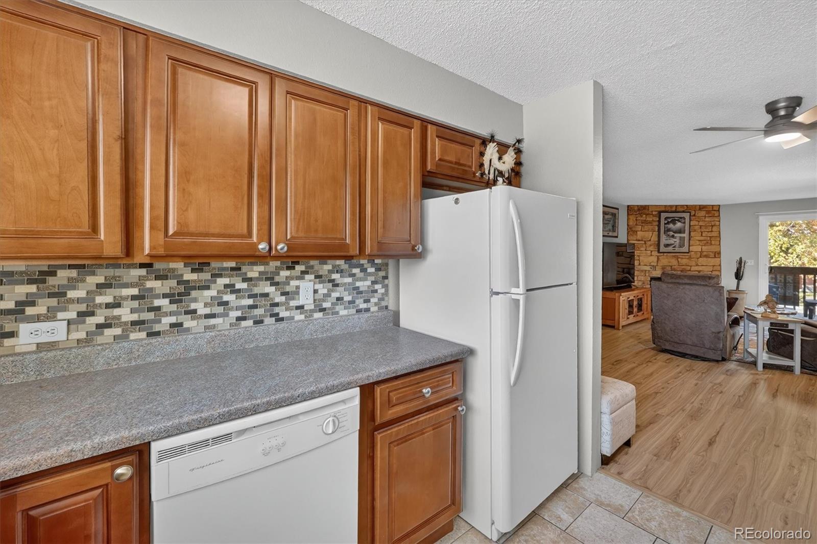 MLS Image #17 for 418  wright street,lakewood, Colorado