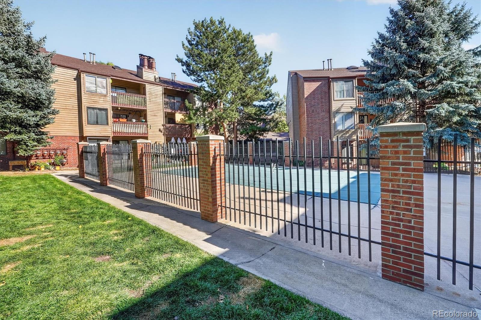 MLS Image #39 for 418  wright street,lakewood, Colorado