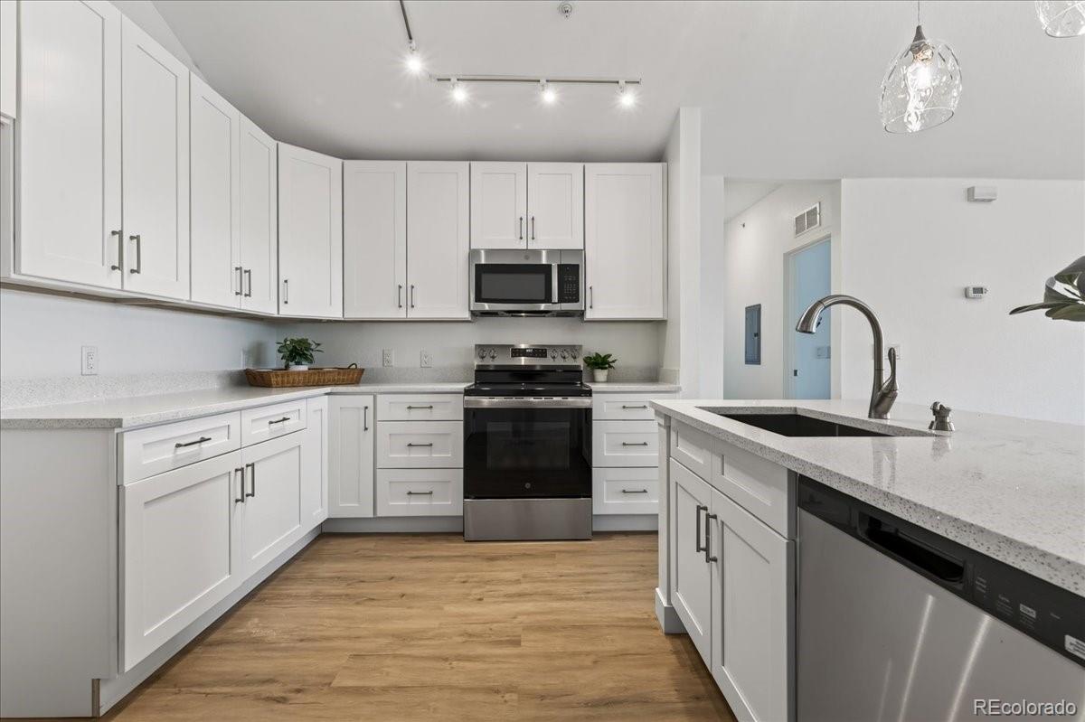 MLS Image #12 for 18633  stroh road,parker, Colorado