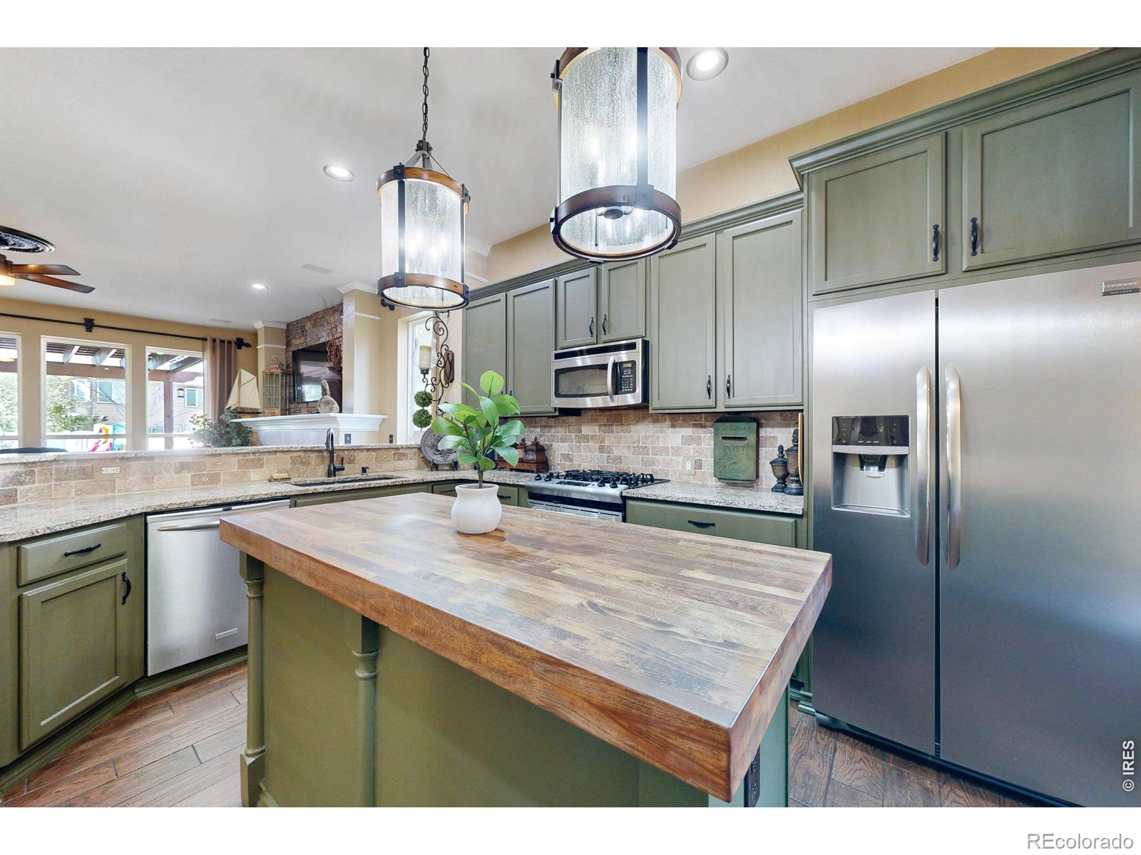 MLS Image #5 for 123  whitney court,windsor, Colorado
