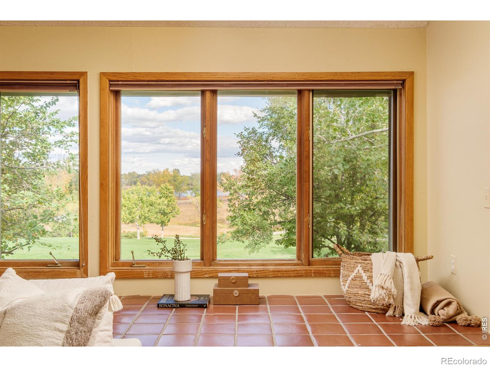 MLS Image #3 for 515  quail circle,boulder, Colorado