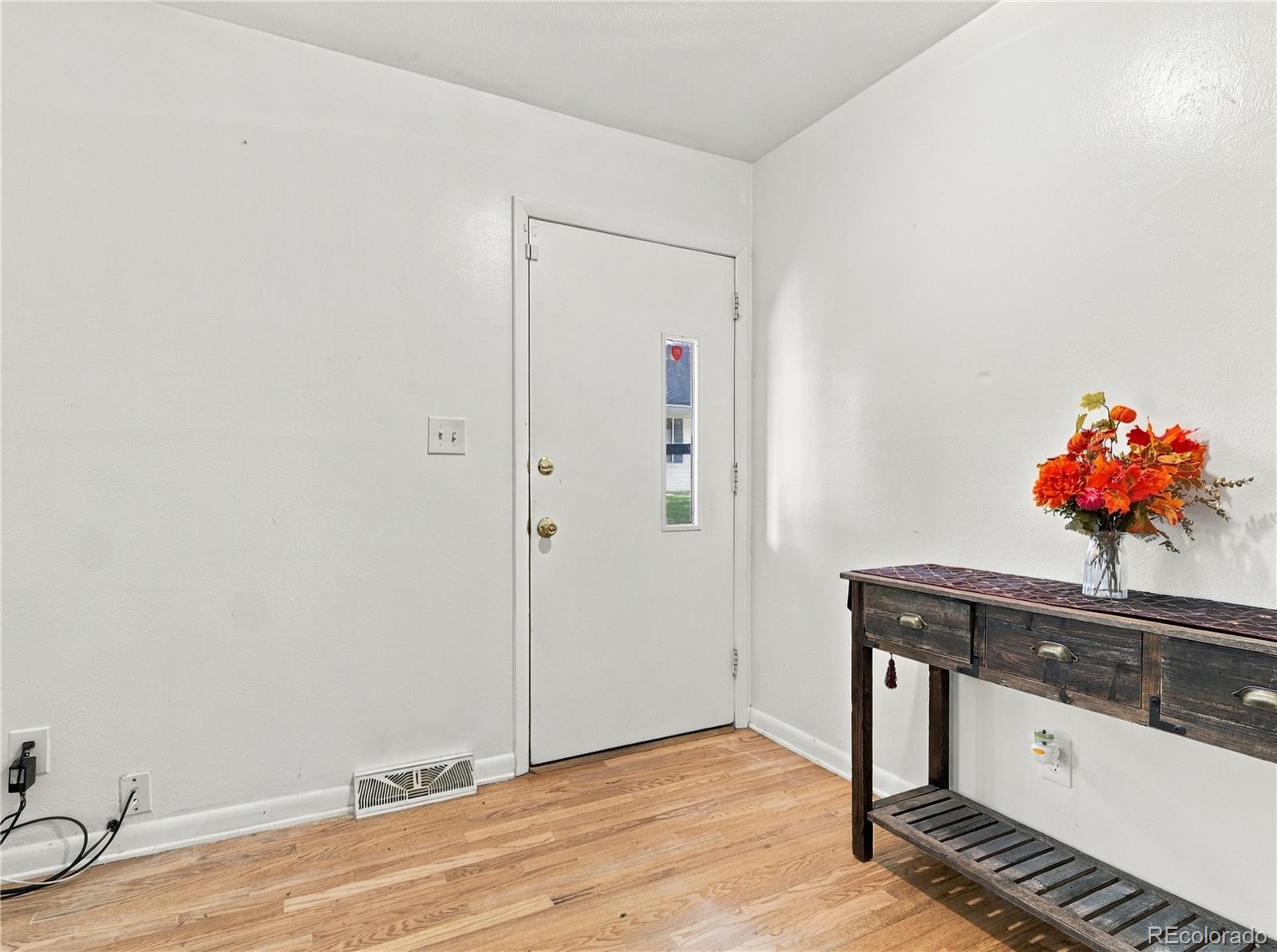 MLS Image #15 for 11203 w 18th avenue,lakewood, Colorado