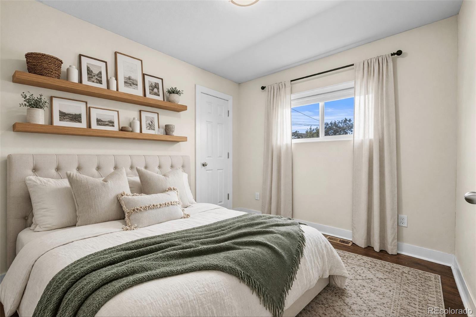MLS Image #11 for 10925 w 39th avenue,wheat ridge, Colorado