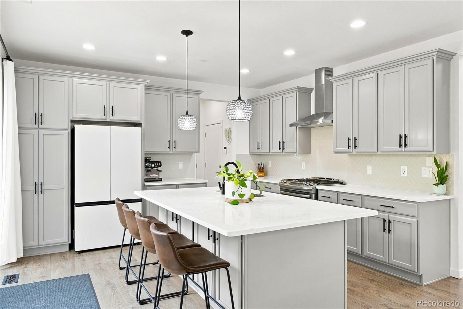 MLS Image #6 for 78  starlight circle,erie, Colorado
