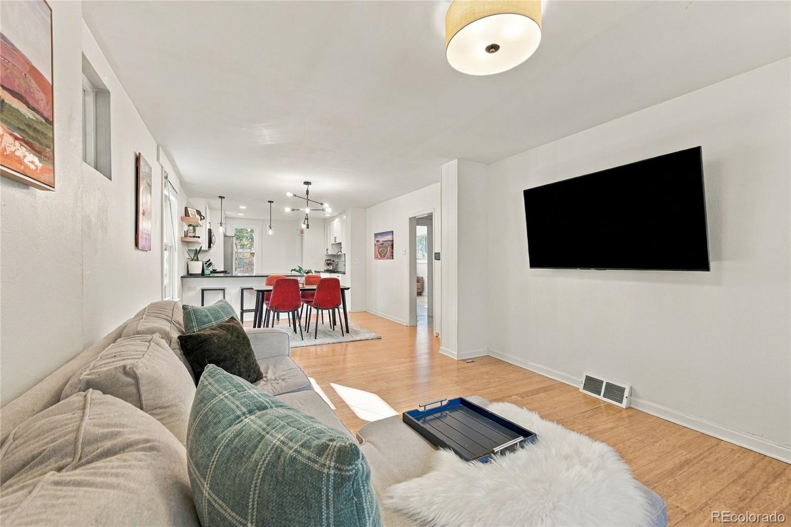 MLS Image #2 for 1315 s sherman street,denver, Colorado