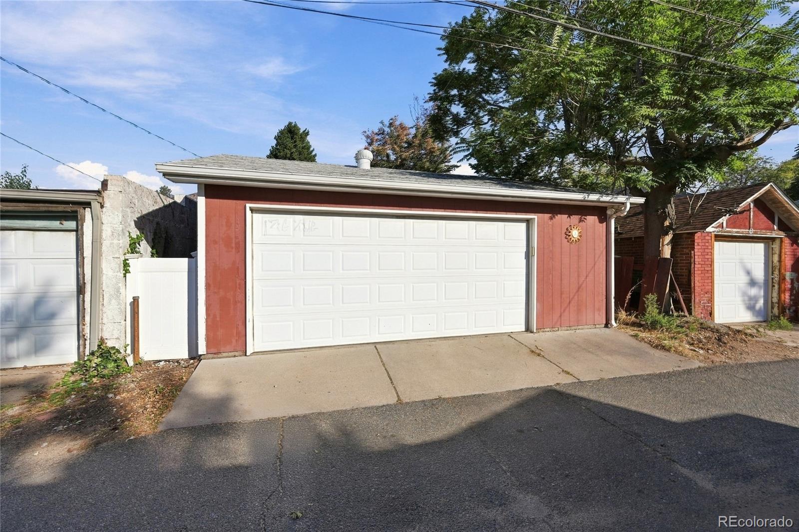MLS Image #22 for 1315 s sherman street,denver, Colorado