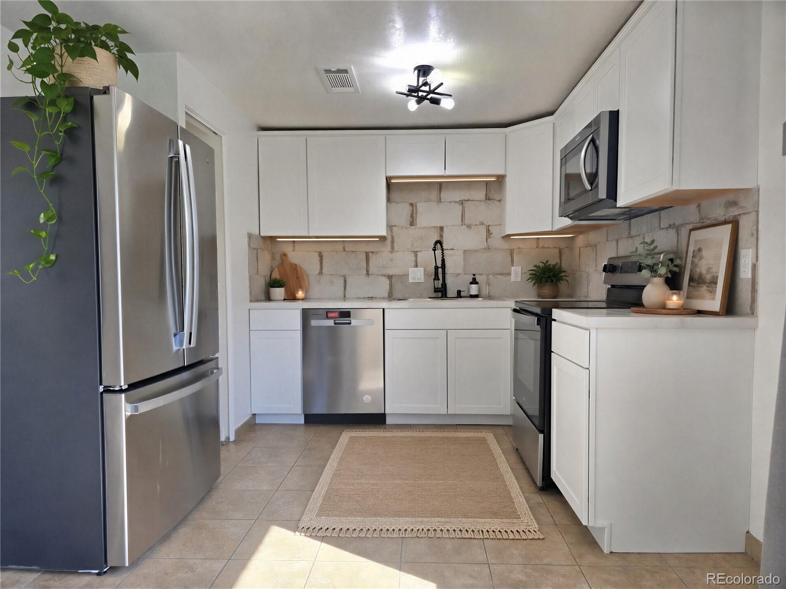 MLS Image #2 for 1723  robb street,lakewood, Colorado